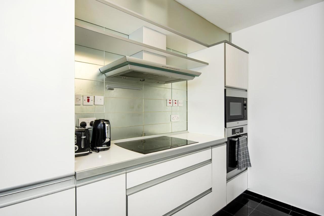 Large And Central 2 Bed London Kültér fotó